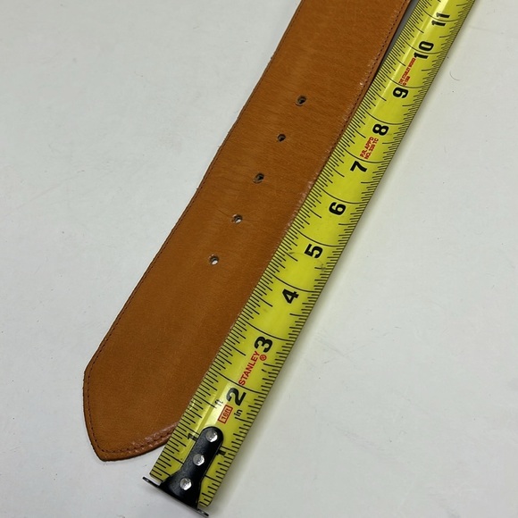 Linda Allard for Ellen Tracy Buffalo Calf Leather Belt 110009 main image 4